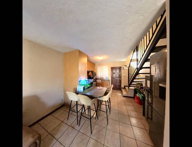 2 BEDROOM APARTMENT FOR SALE IN BIRCHLEIGH